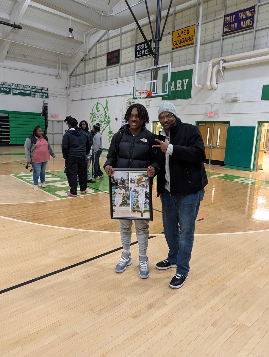 LionChaserU2026-HC tweet media