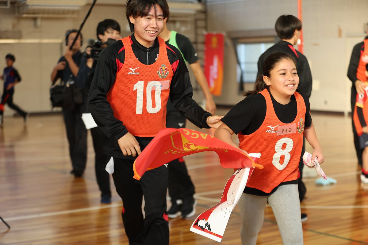 nge_official's tweet image. ／
#SDGsアカデミー 2025活動報告📣
＼

#グランパス U-18選手が多文化共生に向き合う「在留ブラジルキッズプロジェクト」🇧🇷

#テレビ愛知 #キンドニーチ にて放送された、本活動の集大成となるブラジルキッズとの交流会の様子を、ぜひご覧ください🎥
➡youtu.be/w8xskSqsrxA

#SDGs #若鯱 #grampus…