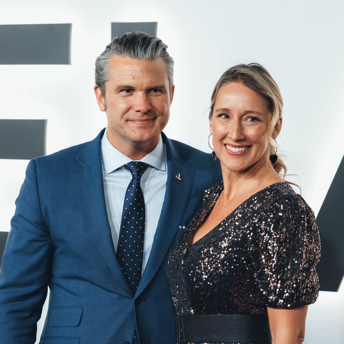 PeteHegseth's tweet image. Happy Birthday to my Jenny, the love of my life. Grateful to God for you, every single day.