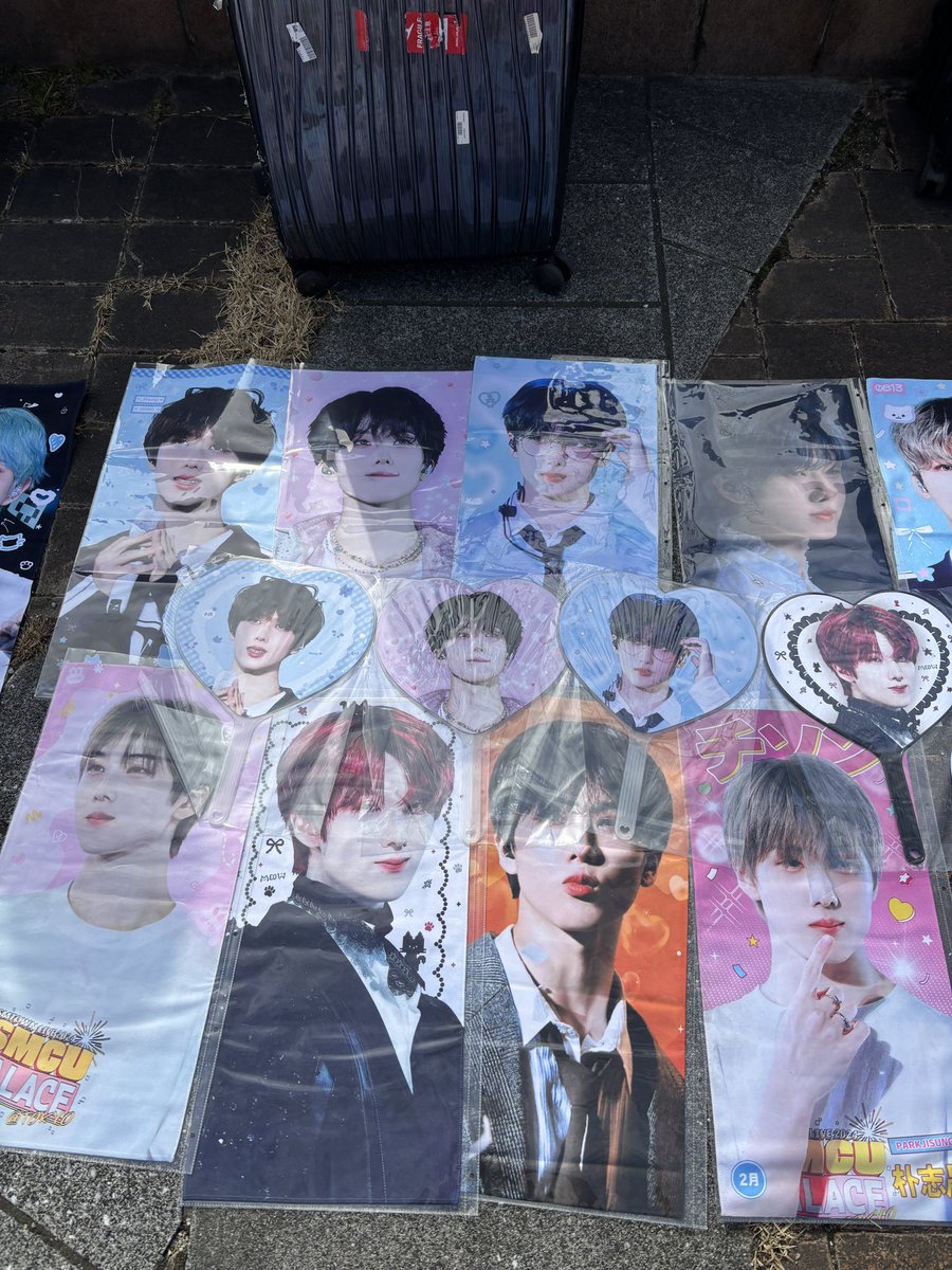 𝐃𝐢𝐫𝐞𝐜𝐭𝐢𝐨𝐧 𝐟𝐫𝐨𝐦 𝐉 tweet media