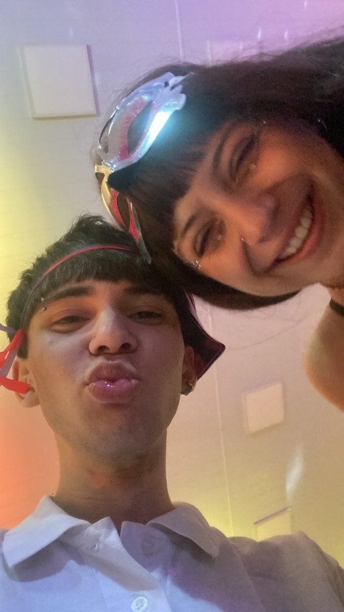 𝓥𝓪𝓵𝓵🦂🥀 tweet media