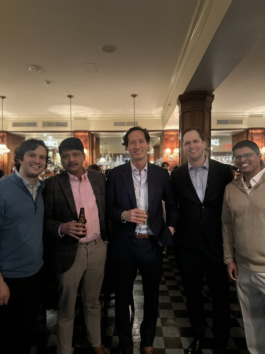 UABCTSResidency's tweet photo. Wonderful seeing #UABCT alumni and current trainees and faculty at the UAB Social at #STS2026 @STS_CTsurgery https://t.co/rxzZctMy3C