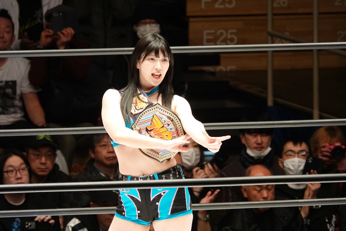 やぷぷ♡ ハイキックからのかわいいポーズ 世界一かわいいよ #さくらあや #STARDOM