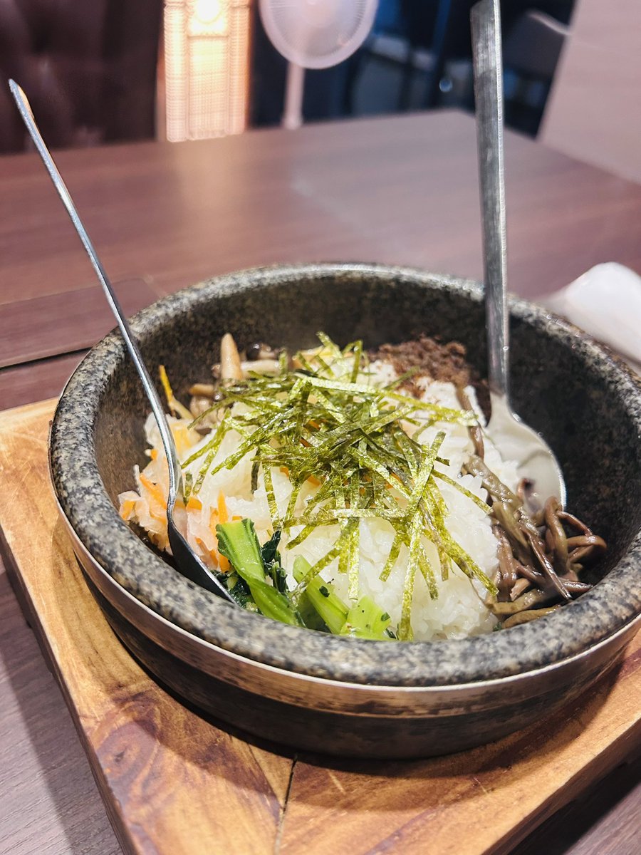XXMP29's tweet photo. 焼肉！🔥🐮 https://t.co/a9bn6Besk4
