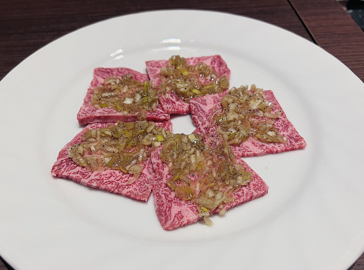 XXMP29's tweet photo. 焼肉！🔥🐮 https://t.co/a9bn6Besk4
