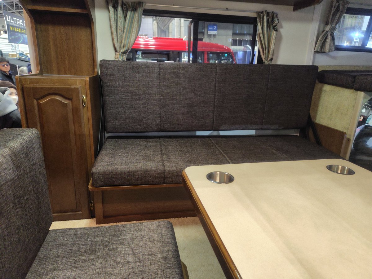 JinRbj's tweet image. ロデオのほぼ未使用車だとΣ(ﾟДﾟ)
これ良いな〜
#japancampingcarshow
#isuzurodeo
#campingcar