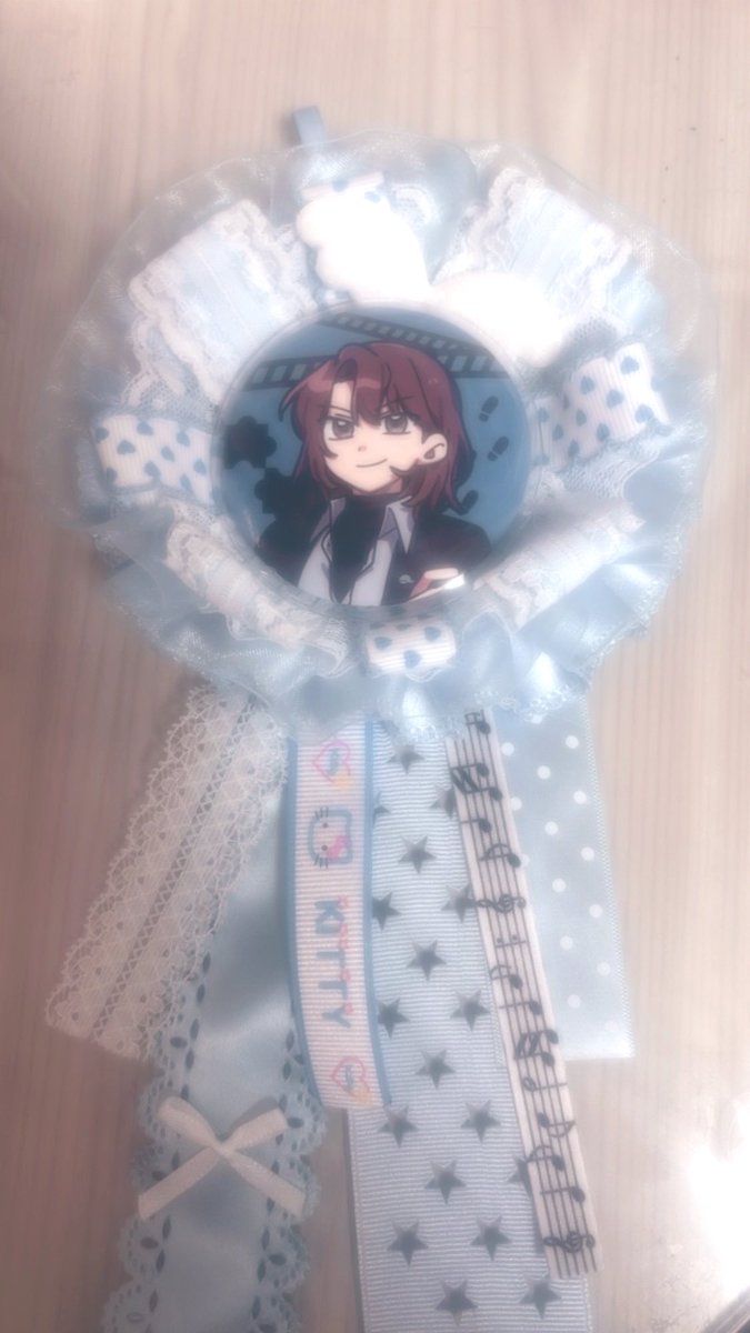 제가‼️ 로제트를 만들었어요🩵🩵 약간 허접(?)하긴 하지만 처음만든것 치곤 이쁘지않나여??◕‿ ◕❤