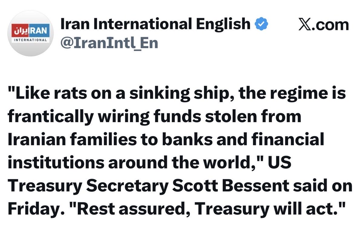 ShahramMakoui48's tweet image. وزیر خزانه داری آمریکا گفت:

«مقامات رژیم ایران،
مثل موش هائی که از یک کشتی درحال غرق فرار میکنن، دارند شبانه روزی میلیون ها دلار به دور دنیا و همجا حواله میکنند و بیرون میفرستن»

یاران نگران نباشد:

حتی ۱ دلارش را هم نخواهند دید، و خودشان با تمام خانواده و
تمام پول ها برمیگردن