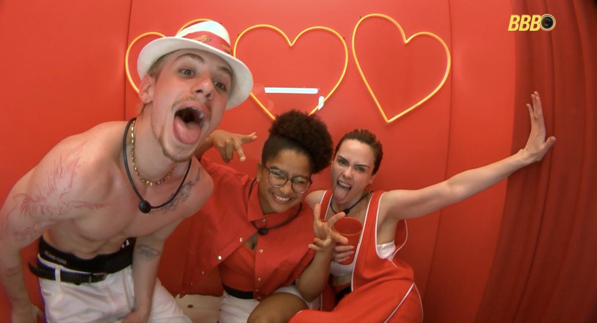 l renault. tweet media