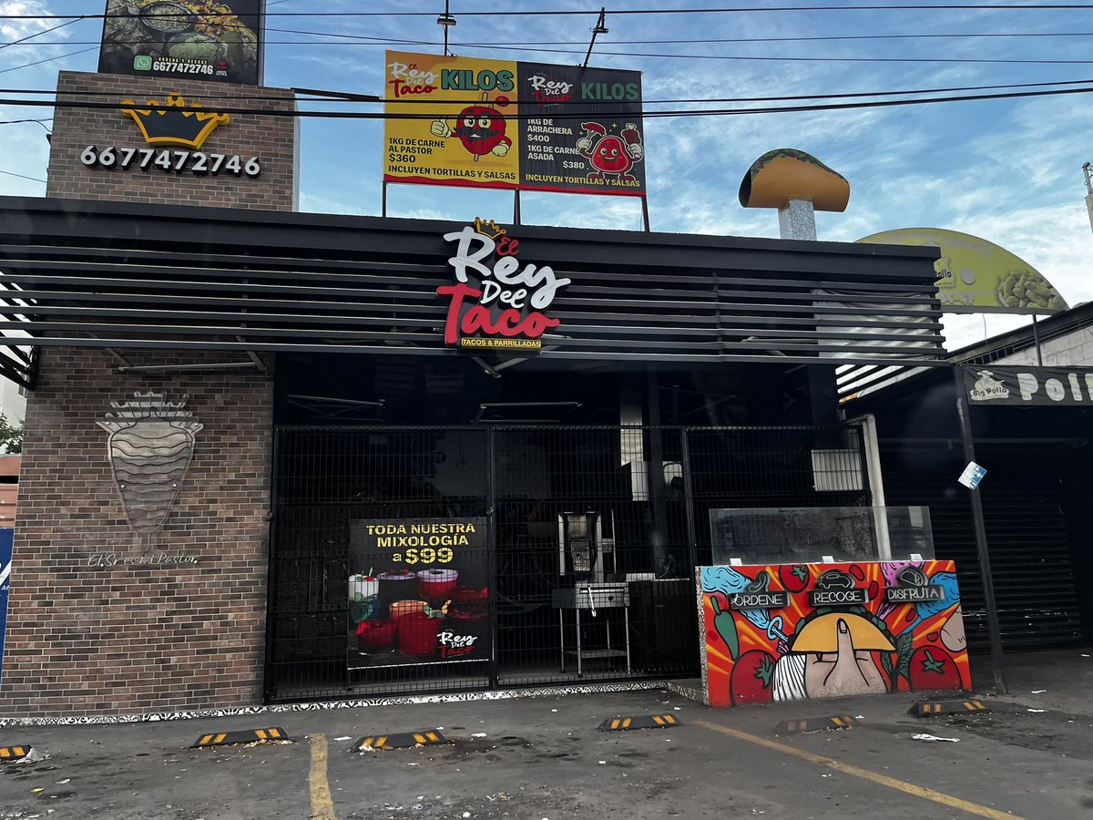 Aquí estuvo tweet media