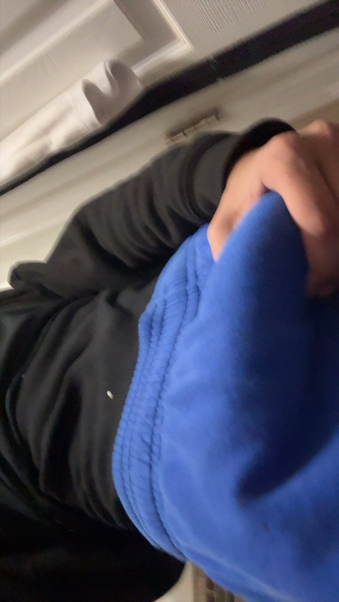 Indurelx92's tweet photo. Rt if you wanna take it all. #bigdick #dl #gay #bi #verse #ass https://t.co/fHNfEtD9sQ
