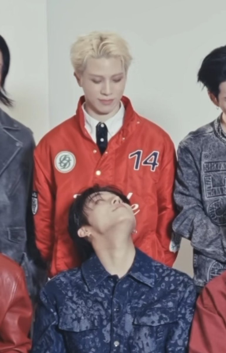 Woohwan bisa stop pacaran pas lagi kerja ga? Anak muda ini bucin banget deh