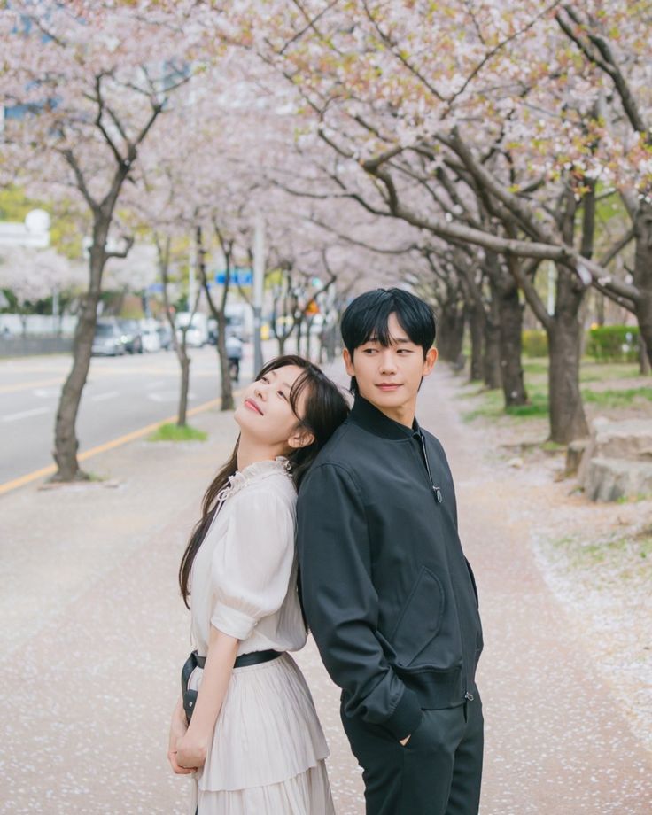 soobdrama's tweet image. 내 최고의 88×89 커플 완료

정해인 × 정소민 (엄마친구아들 2024)
안보현 × 이주빈 (스프링 피버 2026)