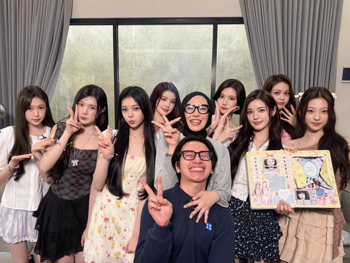 Hearts2Hearts's tweet image. w/ #shadirafirdausii #apiipp 🩵

#Hearts2Hearts #하츠투하츠 #H2H