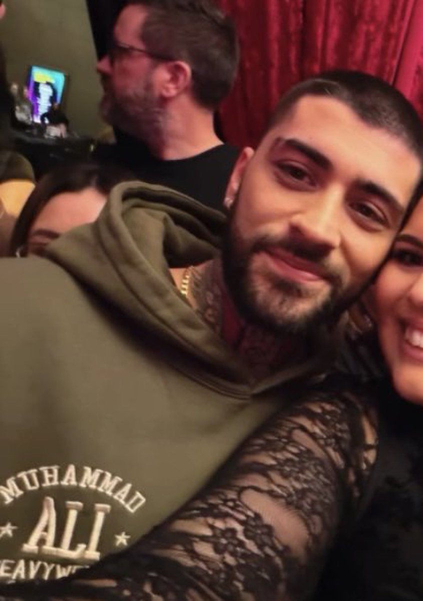 Zayn junto a fans está noche en Las Vegas 😍

#ZAYNinVEGAS