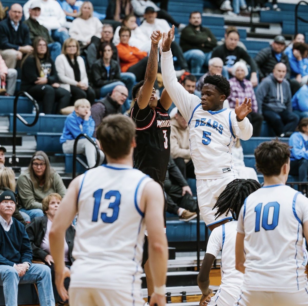 warwick_hoops's tweet photo. Congrats Ya’Majesty Washington on 1000 points tonight! Cherish the moment! @YamajestyWashi1 #WarwickHoops https://t.co/sxkfNZy0Xm