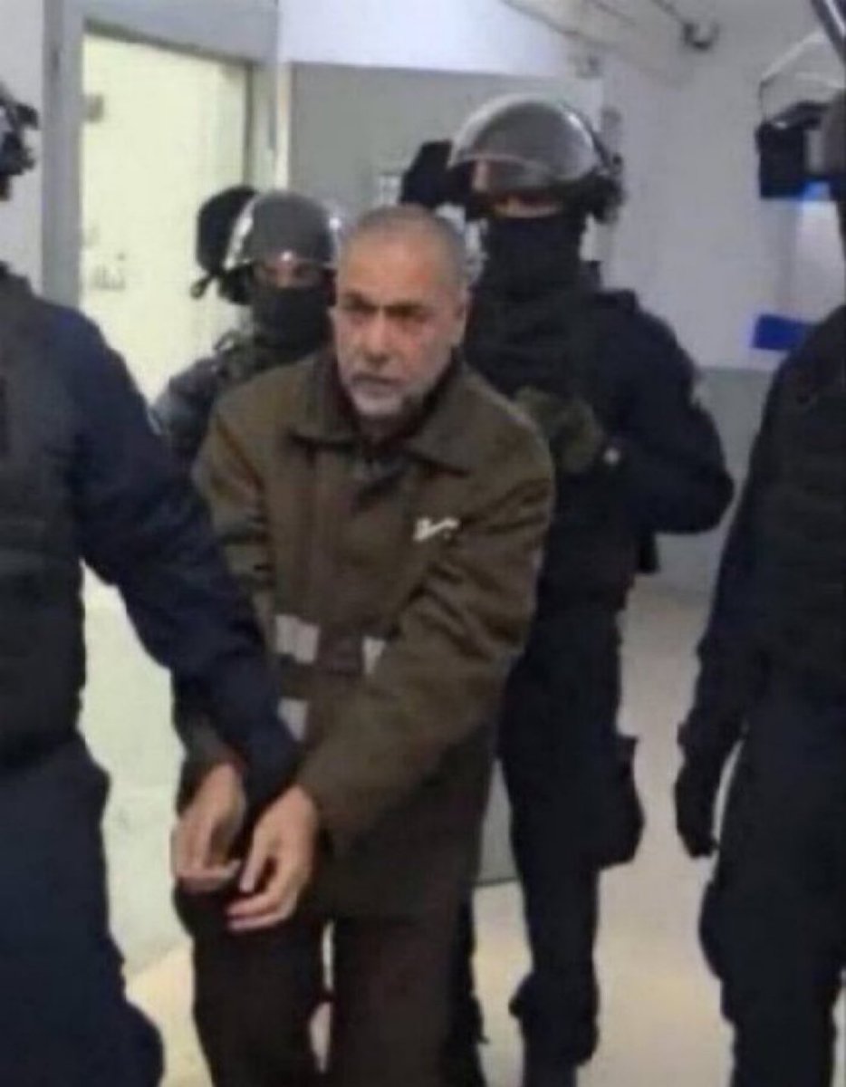 400 يوم على اختطاف الدكتور الفلسطيني حسام ابو صفية وتهمته الصمود في المستشفى لعلاج الاطفال والنساء، لن اصمت حتى يعود الدكتور لأهله ومدينته