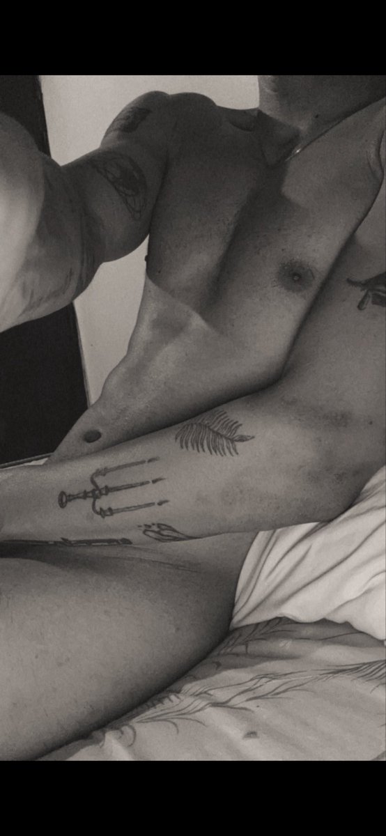 fefemls's tweet image. Tlg bebuuuu0