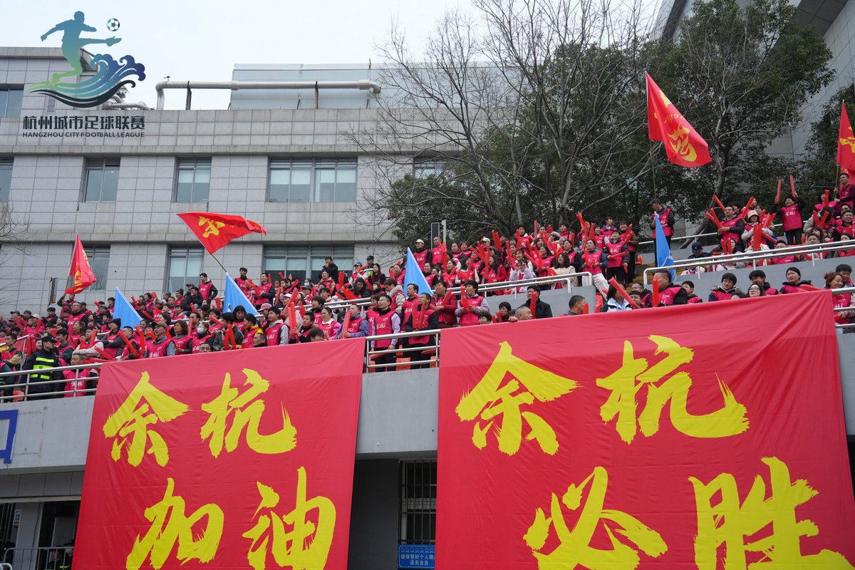 Discover Yuhang tweet media