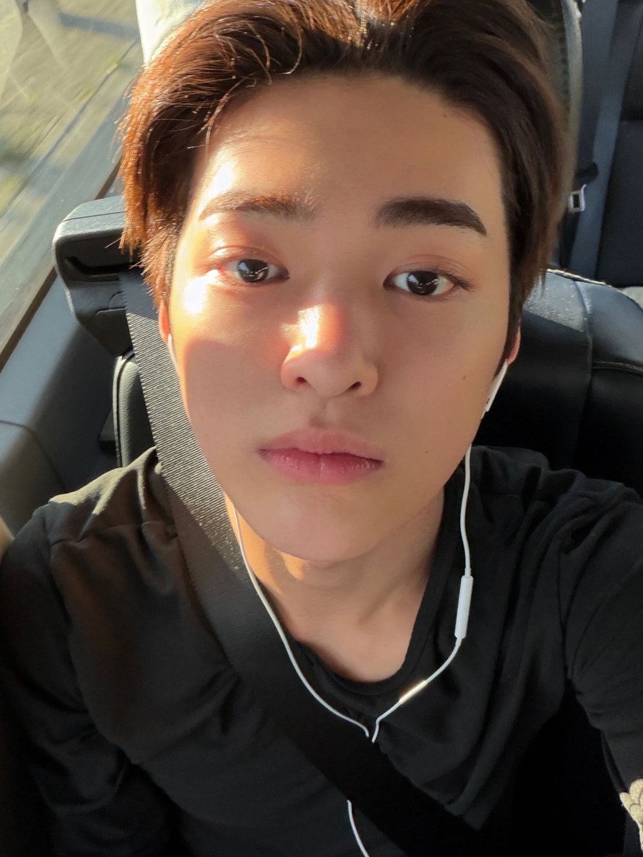 zhaoyufancokr's tweet image. [260119] Keonho weverse posts

my second home
LA

#KEONHO #건호 
#CORTIS #코르티스