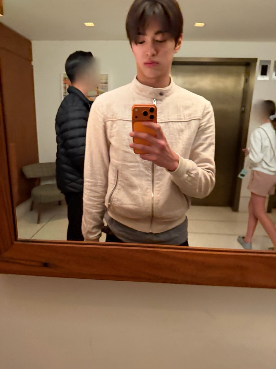 zhaoyufancokr's tweet image. [260119] Keonho weverse posts

my second home
LA

#KEONHO #건호 
#CORTIS #코르티스