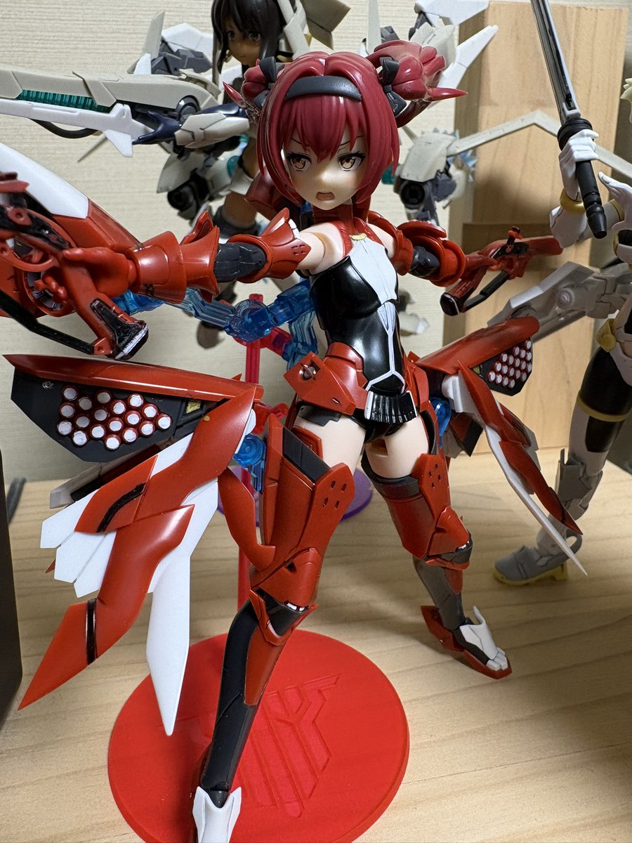 kyosuke329's tweet photo. ウチのエマちゃん。塗装ができないので、マーカーでちょこちょこディテールアップ。 https://t.co/L2dGuiX2zf
