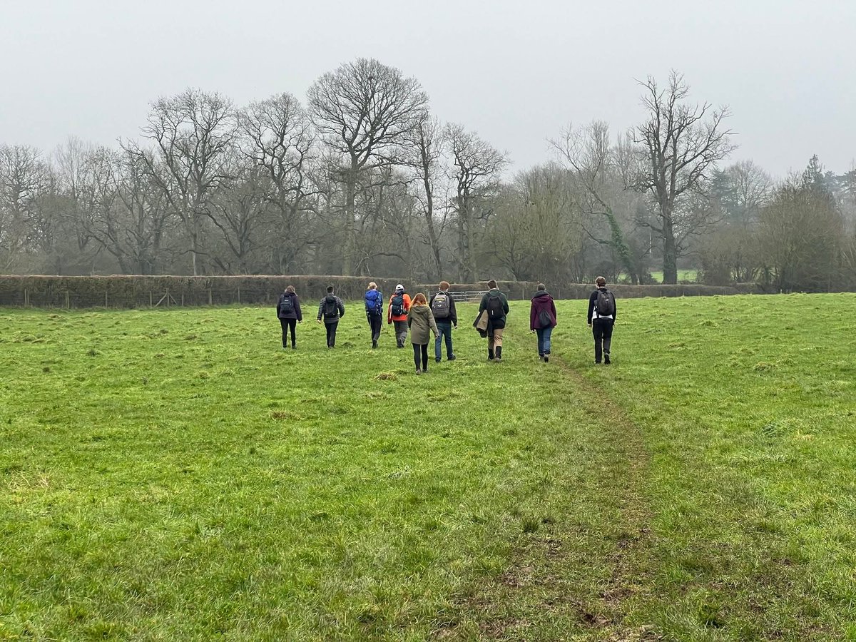 A great turnout of 14 people at our 8 mile walk in Bramley yesterday where we explored the Roman ruins near Silchester 🥾🌳

#walks #rambling #countrysidewalks