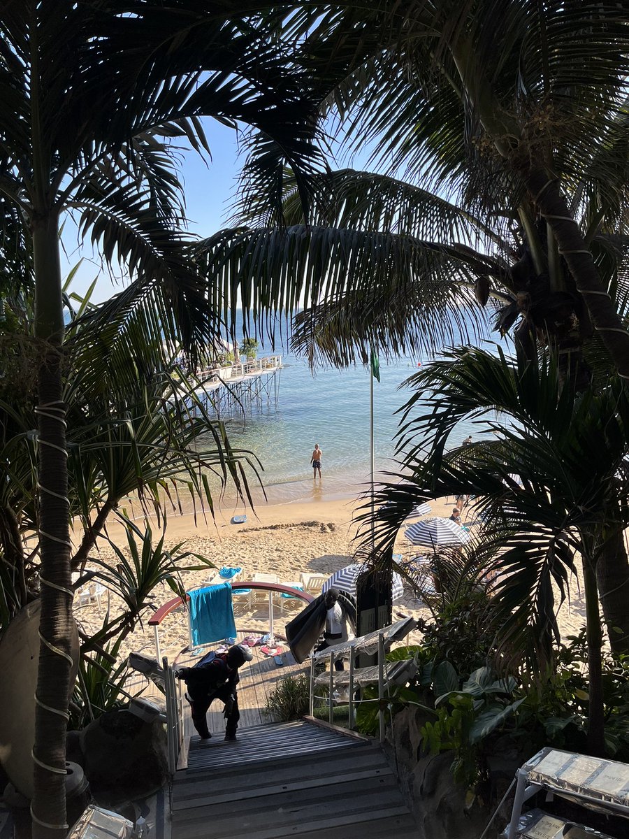 3thna's tweet image. MDRDRRR bah comme toujours quoi??