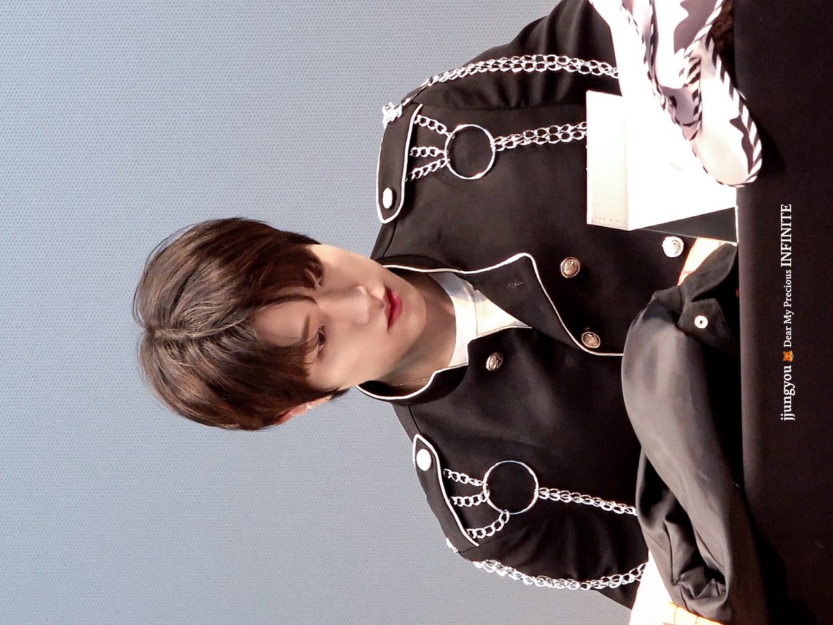 260117 fromm 프롬 

날티나는 여리가 더 좋다 _(⑉• •⑉_)ෆ 🖤

#INFINITE #인피니트
#이성열 #LEESUNGYEOL

🔗더 많은 사진 :
instagram.com/jjungyou__?igs…