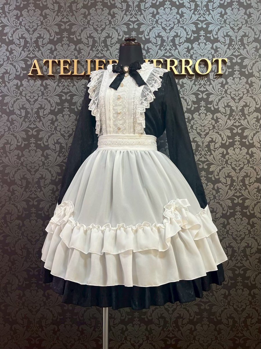 ATELIER PIERROT ピナスイートコレクションアイボリー エプロン
