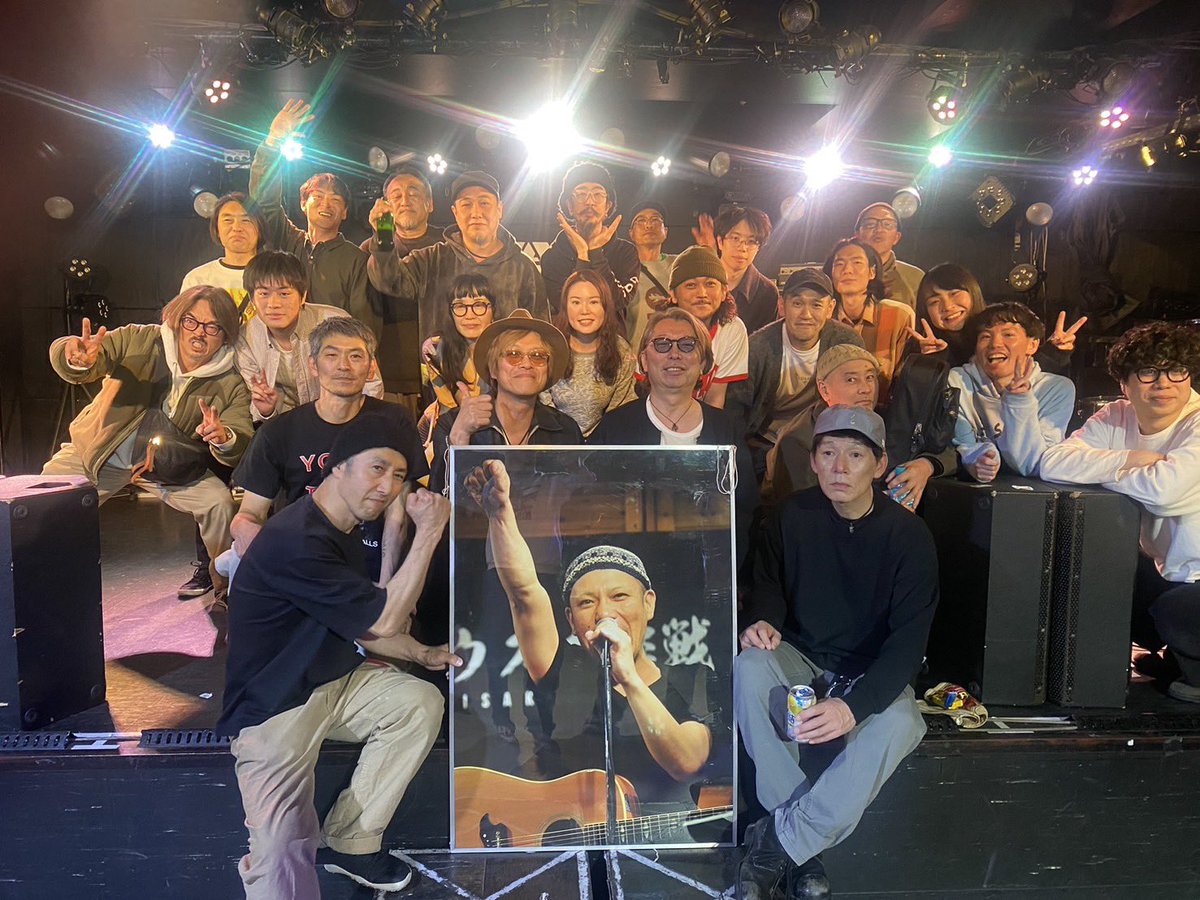 peelingwards tweet media