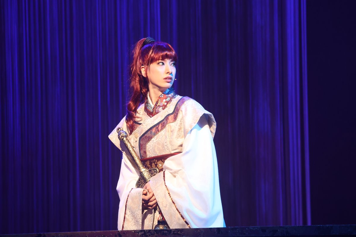 toho_stage's tweet photo. ◤ 公演Blu-ray予約受付開始！◢

ミュージカル『十二国記 -月の影 影の海-』

重厚な物語、そして圧巻のステージを、ぜひあなたのお手元に。

▼詳細&amp;ご予約はこちら
https://t.co/tmIaDLOdue

#十二国記 https://t.co/vl2OwqtD4B