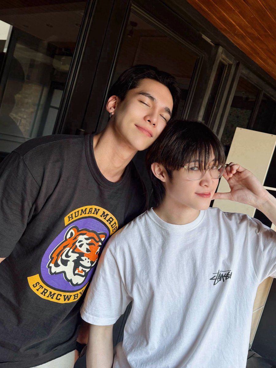 ที่สามของเธอ | Your Third Series tweet media