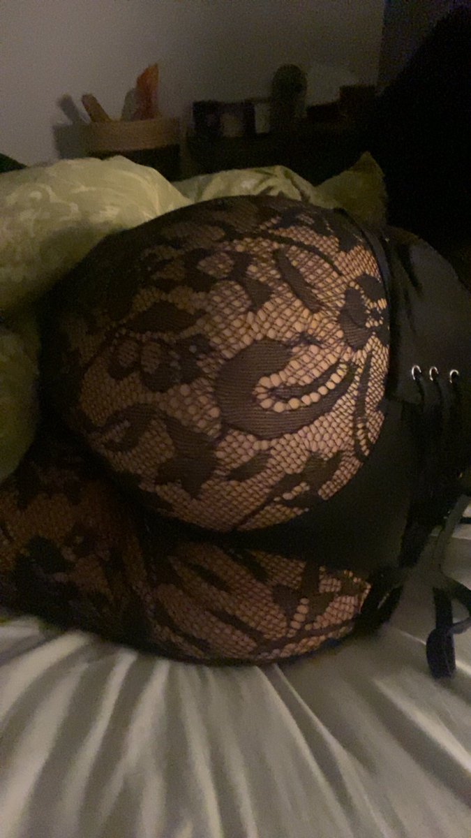 Lili 💕 tweet media