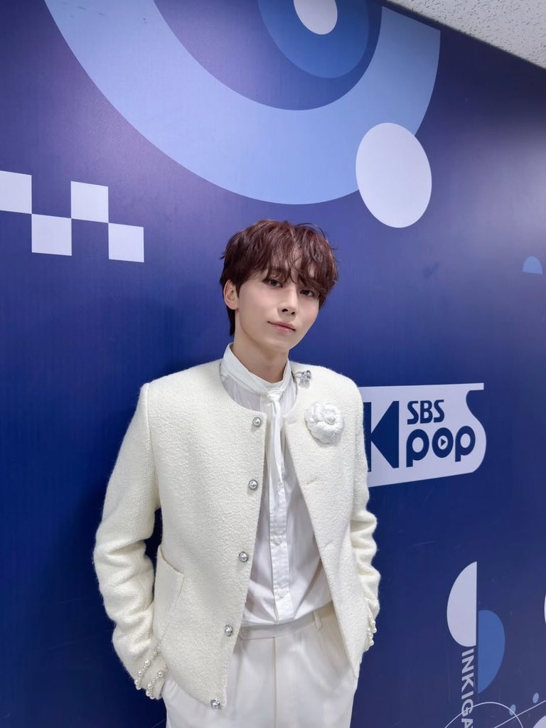 sounds_of_cheol's tweet image. pledis_boos 🤍