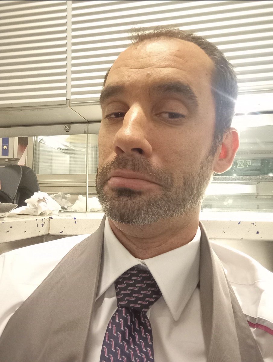 pablo_aranega's tweet image. Desaparecido🚨🚨
Por favor, desde el accidente de ayer en adamuz a las 20:00 de la tarde, mi primo está desaparecido y no sabemos NADA de él. Cualquier ayuda es buena. La guardia civil no sabe nada aún, pero de los hospitales no tenemos información.
Su nombre es Agustín Fadón 
RT