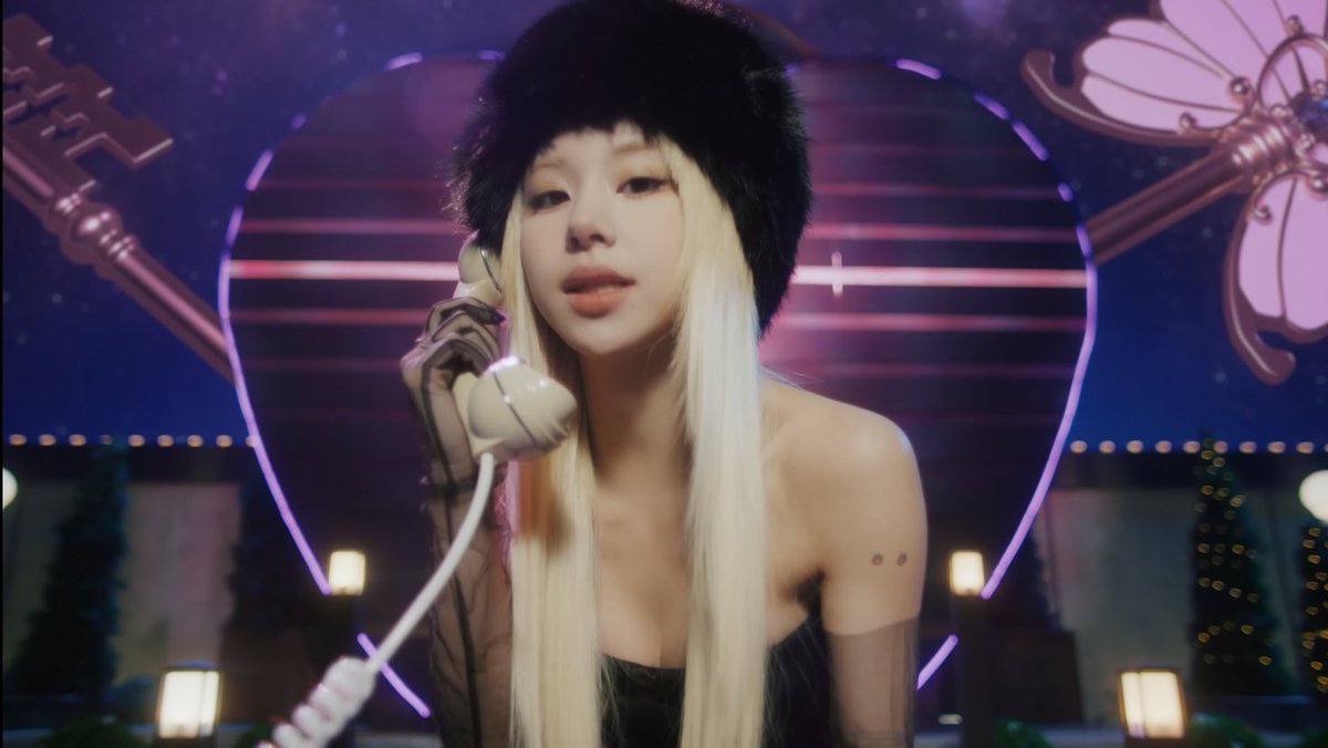 PopBase's tweet image. 3 years ago today, TWICE released ‘Moonlight Sunrise.’