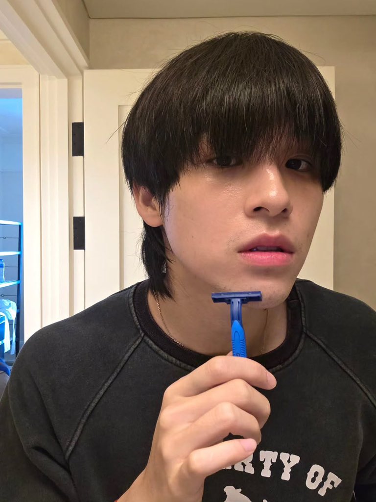 isknnu's tweet image. ตากลม ๆ เหมือนไข่มุกเยย น่ารักง่า อยากกินชานมไข่มุก 🧋🧋🧋🧋🐶🐶

#skywongravee