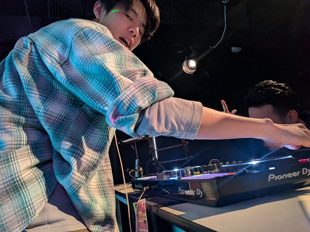 CALLMINE115489's tweet photo. 先日の #コールマイン vol.3にご出演いただいたGuest DJのおふたり、

・DJ tlem 様
・DJ どれーく 様

がレギュラーで所属されている #あに式  の次回開催情報が公開されました‼️
山口でおふたりのDJプレイが気になった方は是非📢 https://t.co/H2izvjWjwf