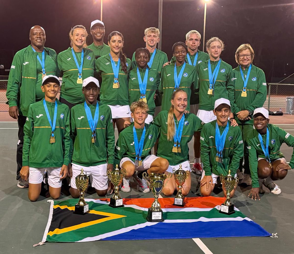 TennisSA's tweet photo. TEAM SA SHINES IN GABORONE! ✨🇿🇦

South Africa’s junior teams delivered an outstanding performance at the ITF/CAT Zonal Team Competition in Gaborone, Botswana clinching four gold medals and proudly lifting the Overall Junior Team Trophy 🏆

🏆 U/14 Boys
Tristan Summers | Alec Koch | Mpho Bowers

 🏆 U/14 Girls
Gabriella Coetzee | Wendy Modiba | Kamogelo Plaatjie

 🏆 U/16 Boys
Jamie Roux | Jack Thornhill | Veer Trikamjee

🏆 U/16 Girls
Charlotte Bouwer | Lyndsey Philipps | Morakane Molaoa

We are incredibly proud of our young stars for their remarkable achievements. 

Well done, #TeamSA! 🇿🇦👏

A special thank you to our national coaches Terrey Schweitzer, Kyla Yelverton, Kgotso Matshego and Sabelo Mathebula for leading the teams to victory. 🎾
