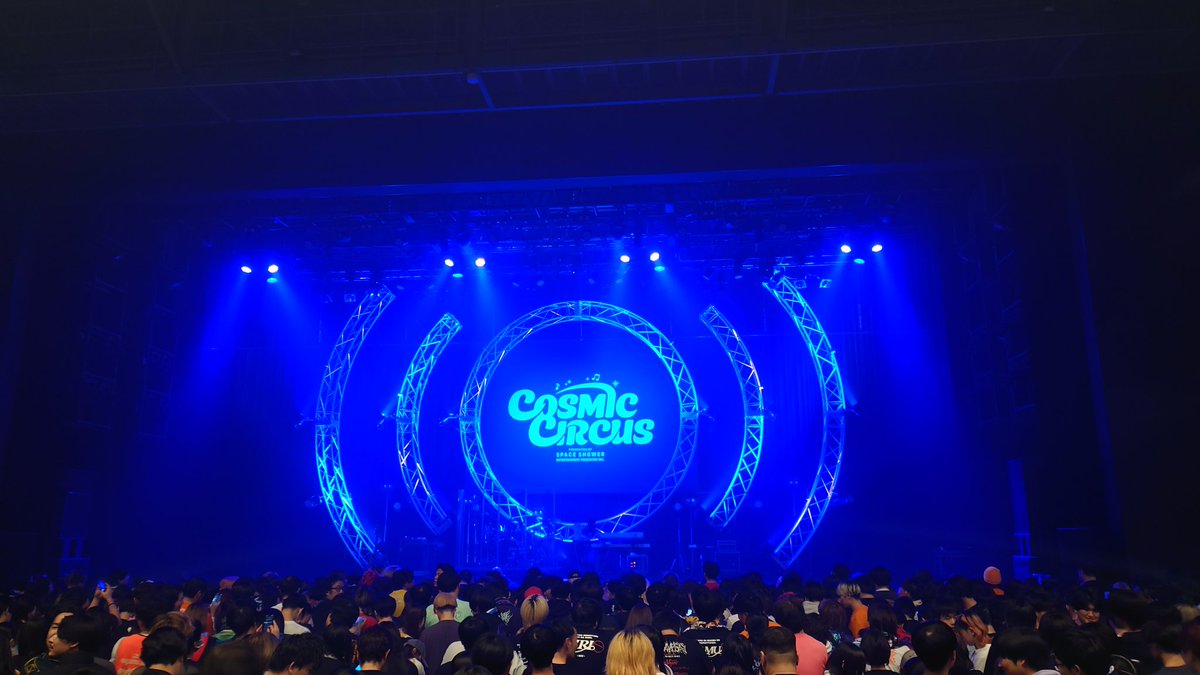 なにげに対バン呼ばれる側なの初かも