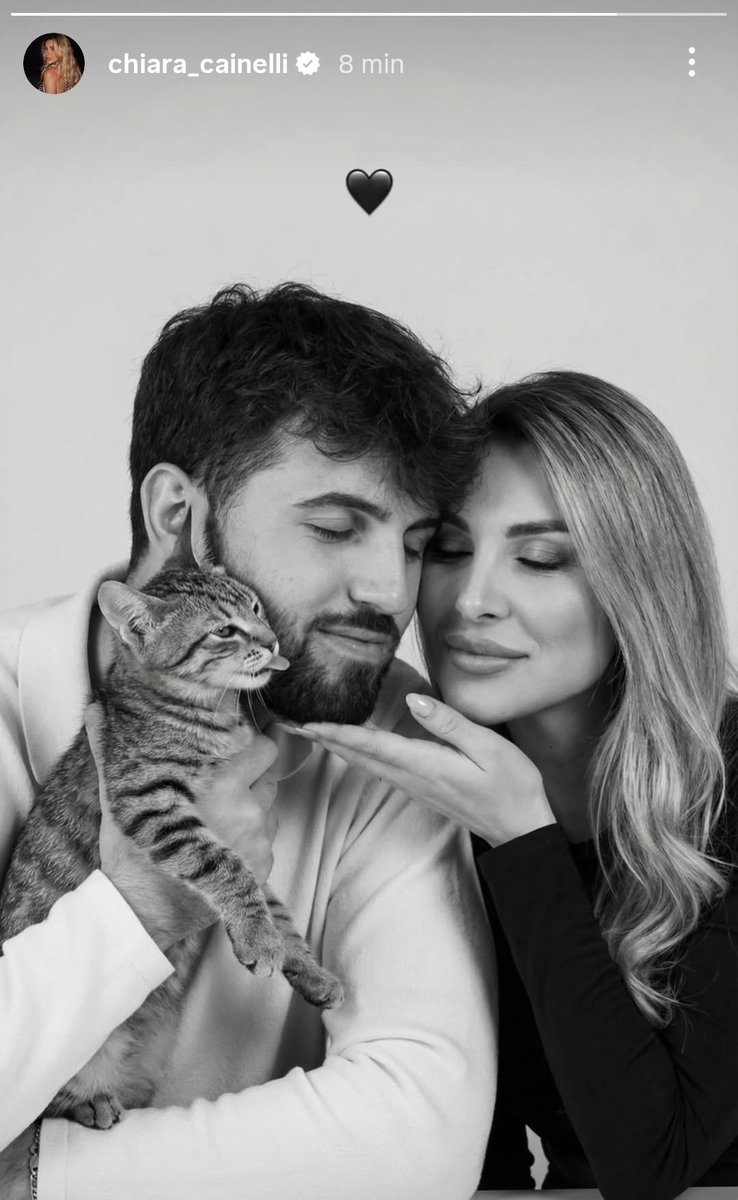 AlfonsoeChiara's tweet photo. Belli belli🫠🤍

Quel giorno...🍿🤍🥹
@alfonsodapice_
@CainelliChiara
#Chiaronso https://t.co/6JCXDnmRiC