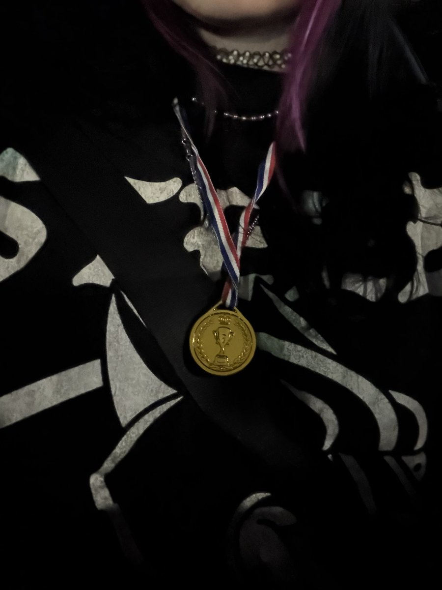 ✮ eliana ✮ tweet media