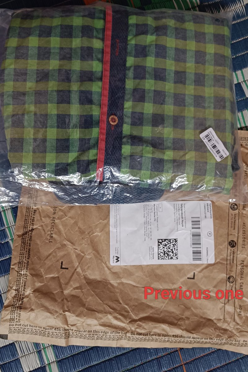 SatyaprakashSk's tweet image. Bad experience with Myntra continues! Ordered one thing, got another. I am disappointed with repeated issues 😕.In the previous time I just got a tarnish product and now a completely different product @MyntraSupport, fix customer issues! #Myntra #Disappointed 👎 @nch1915