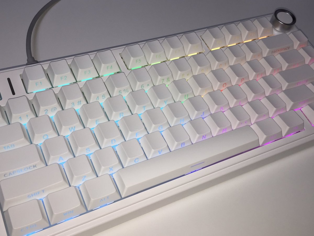 푸땅이 tweet media