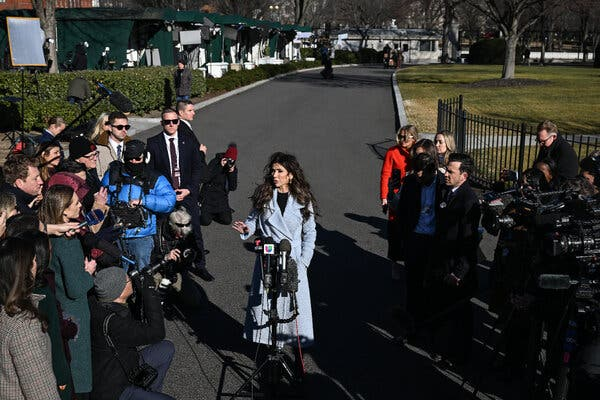 metanews_com's tweet photo. Governor Noem initially denied using chemical agents during Minnesota protests, but later revised her statement. How do we verify initial reports? What sources are most reliable for breaking news? Critical analysis is key. #Metanews #MinnesotaProtests #Verification https://t.co/q9mMtBjDK8