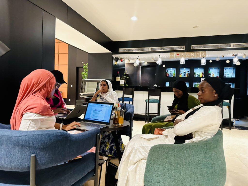 leadmagml's tweet image. [ SÉANCE DE TRAVAIL] 
Woman Leadership Awards- Prix Aoua Keïta -2e édition | L’equipe déjà prête à relever les défis. 
Place aux derniers réglages avant la cérémonie 
Une cérémonie inoubliable vous attend ce 24 Janvier 2026 à l’Hôtel Azalaï Salam à partir de 20h. 
#Prixaouakeita