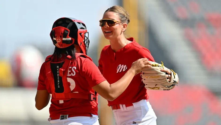 😈 Diablos Rojos Femenil vence a Italia detrás de 9 ponches de Carley Hoover 🥎

📎 Más detalles acá: mile.io/4sS5NJO