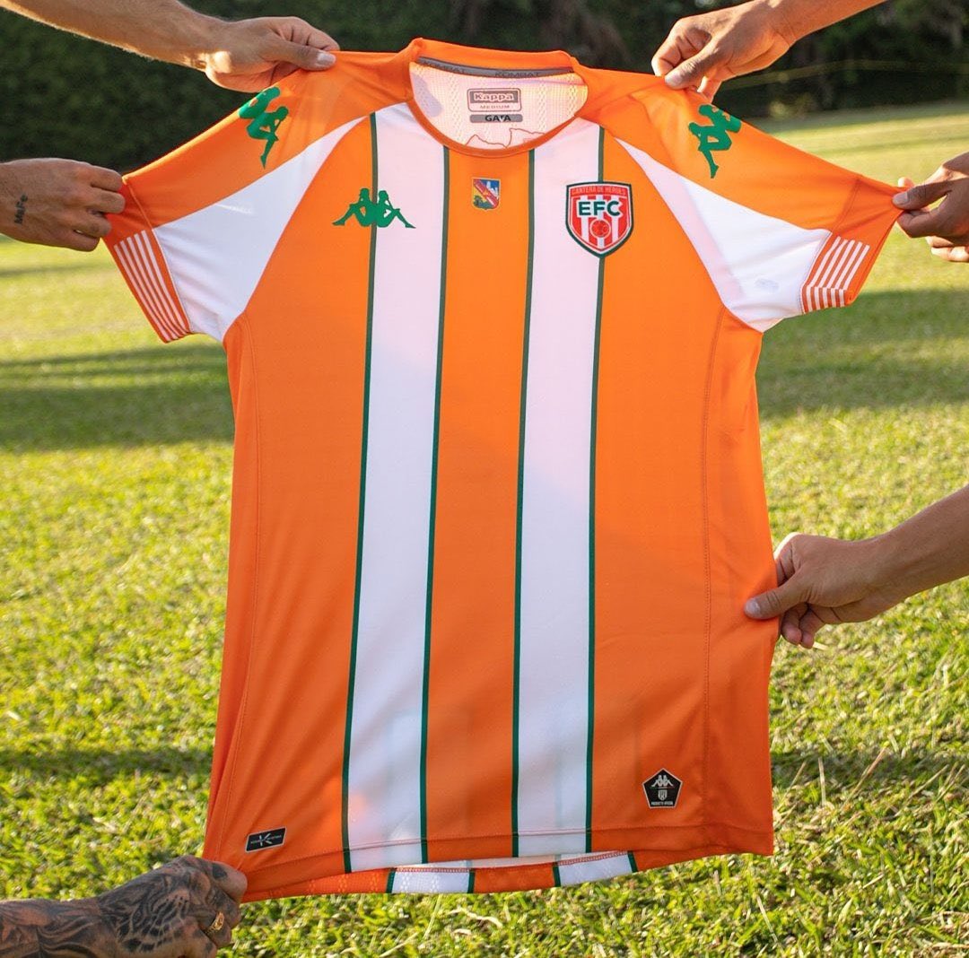 Amigos, ¿dónde puedo conseguir esta camiseta? URGGGG