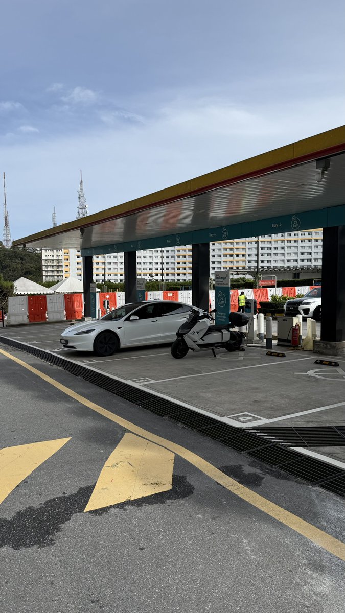 Ikhwan Nazri tweet media